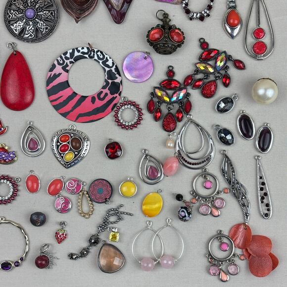 Pendant Charm Craft Jewelry Lot - 80+ Glass Stone Red Pink Purple Orange Variety - Picture 4 of 11